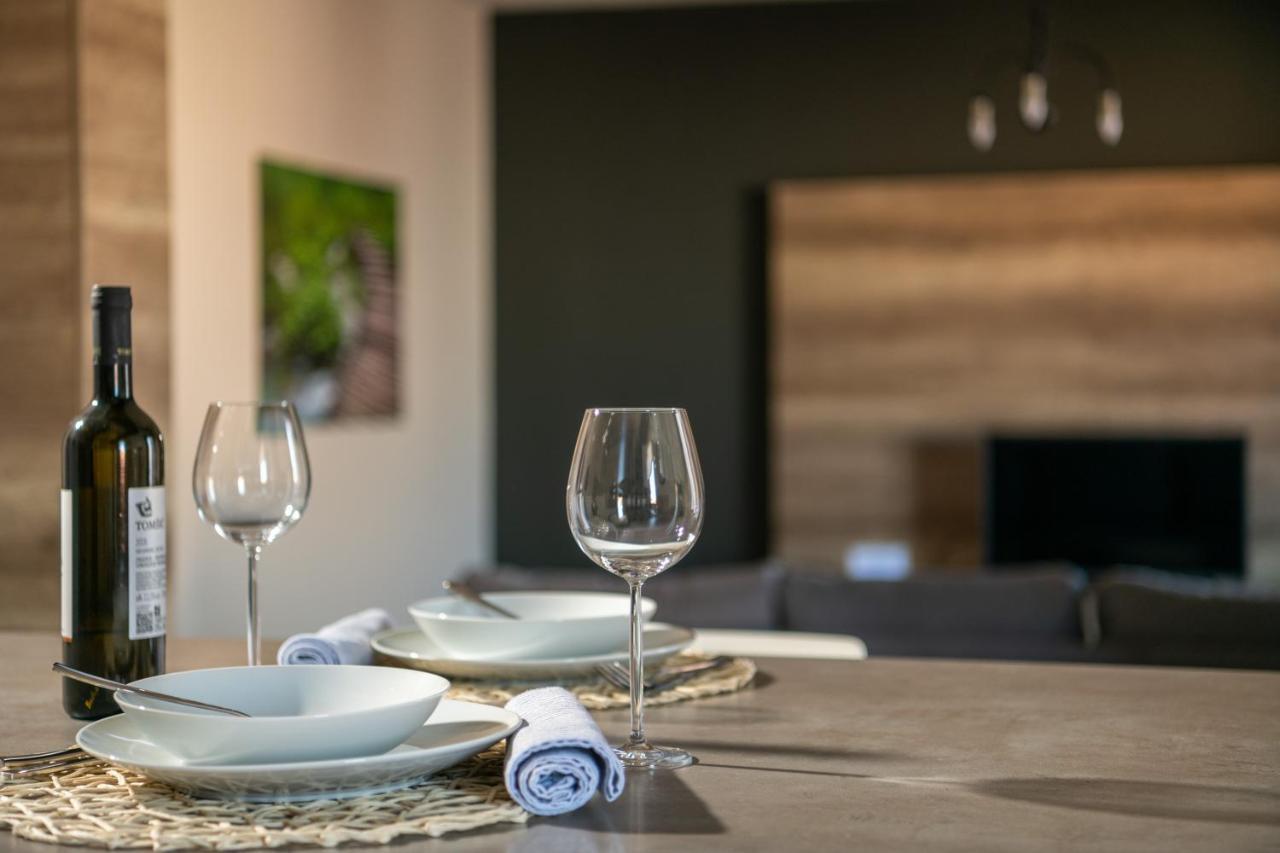 Amala Appartement Pula Buitenkant foto